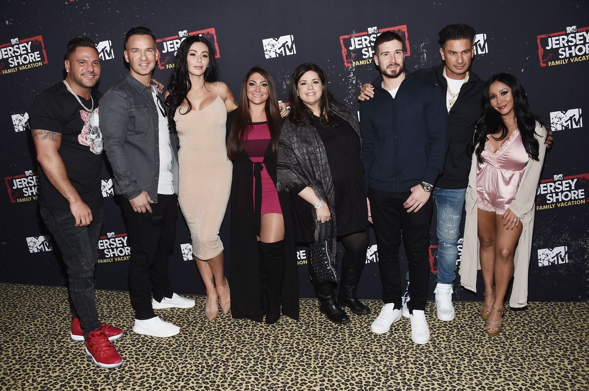 SallyAnn Salsano (fifth from left) for a Jersey Shore event (Image via Getty)